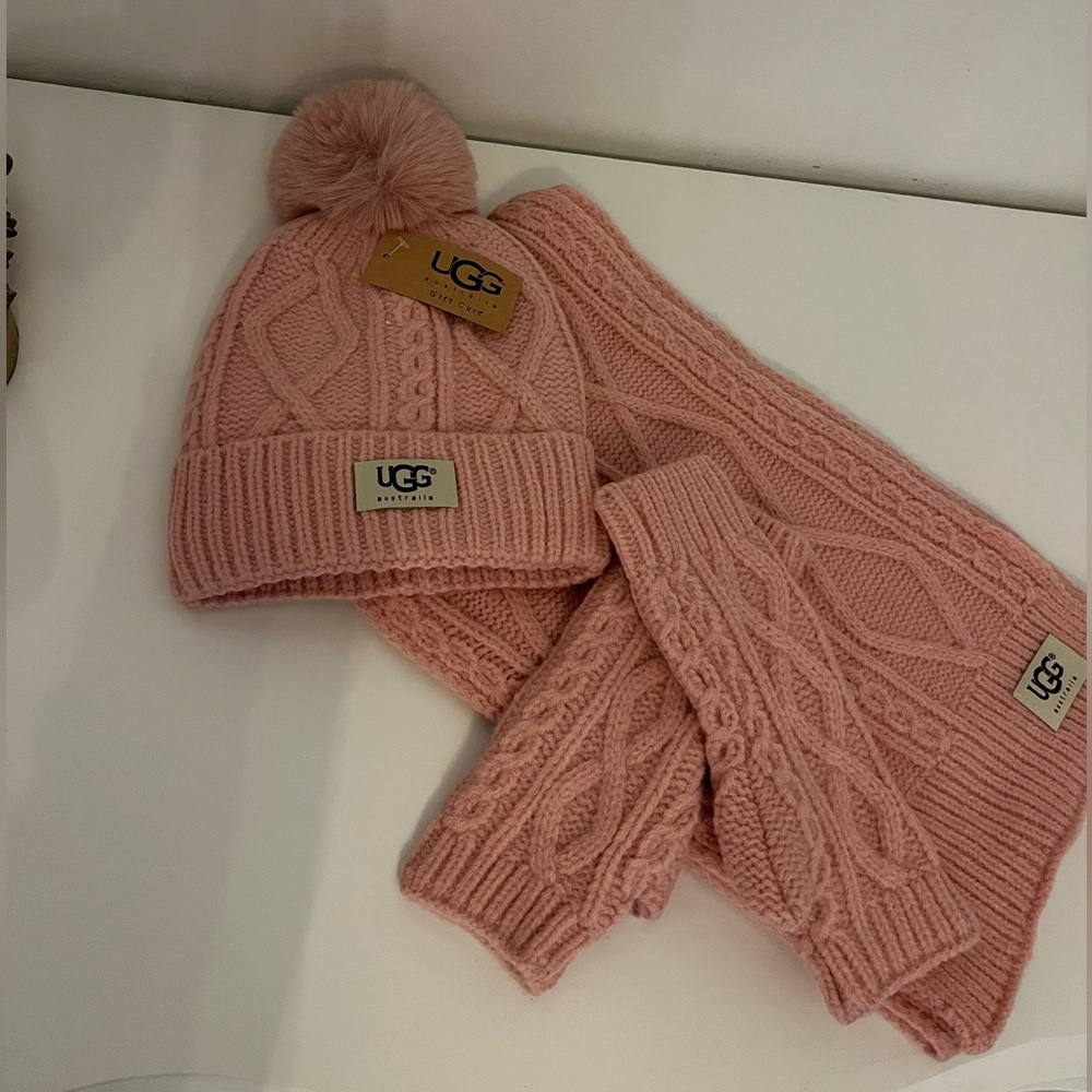 Ugg hat glove scarf set